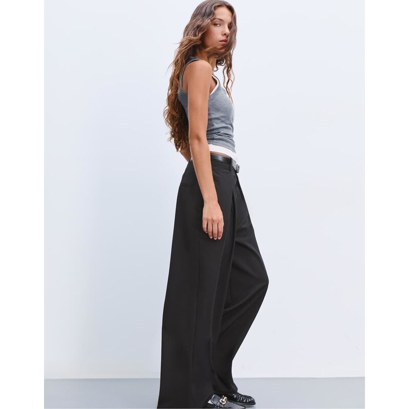 Stradivarius Maxi darted trousers with belt in black