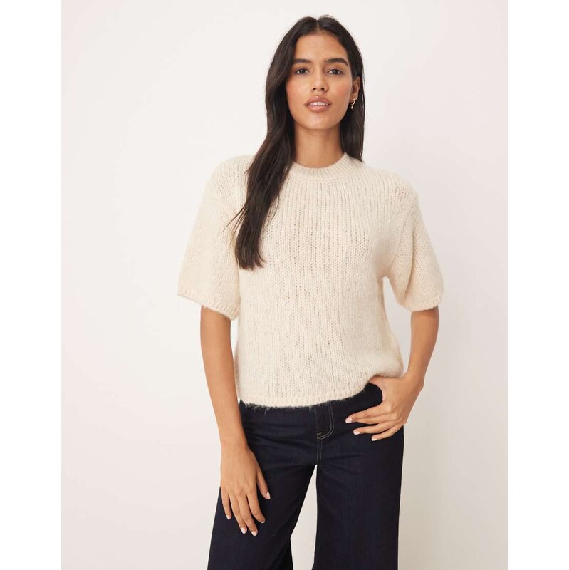 JDY short sleeve knitted jumper in stone-Neutral