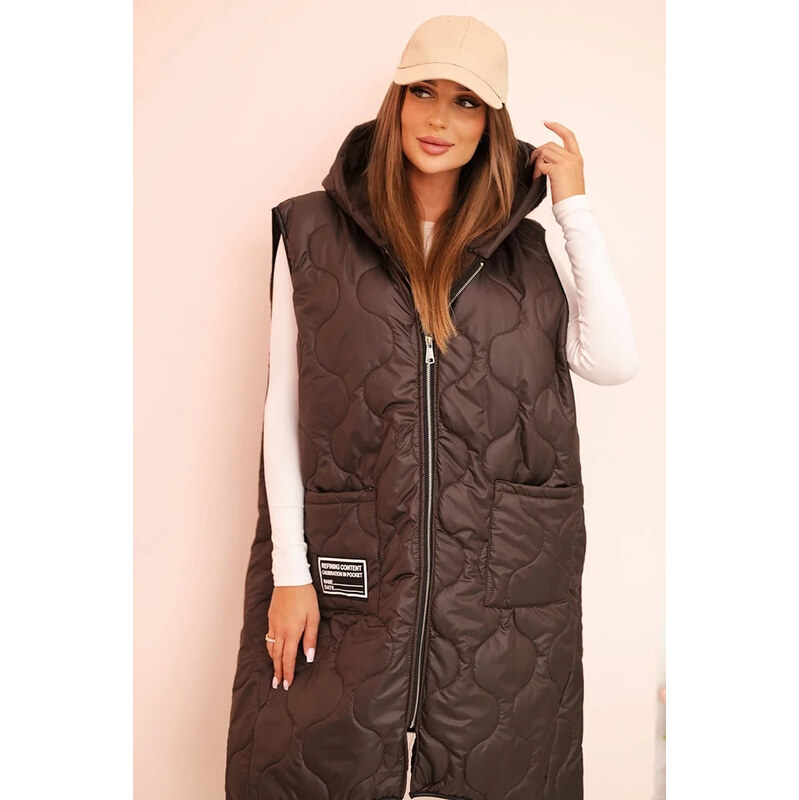 K-Fashion Dámská prošívaná vesta Plus Size s kapucí na zip mocca