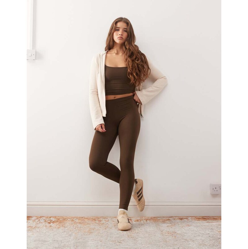 Weekday mix and match sports seamless stretch leggings in dark brown 108488491