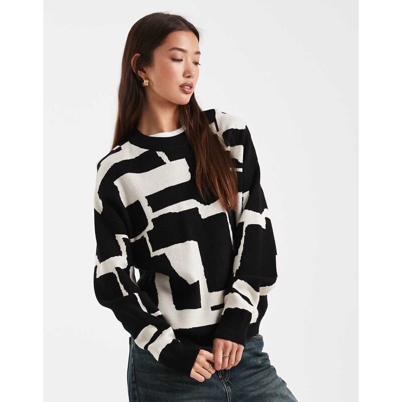 Object round neck jumper in mono animal print-Black 108491701