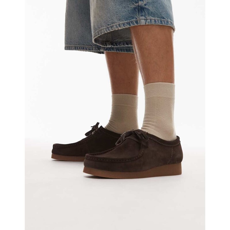 Clarks Wallabee EVO in dark brown suede