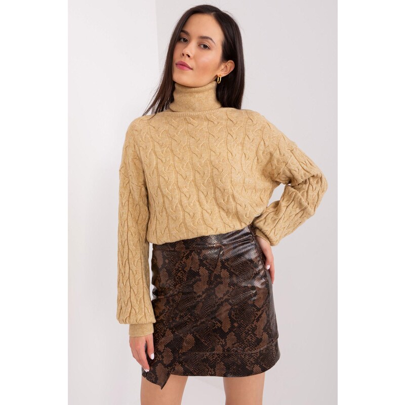 MladaModa Rolákový svetr s copánkovým vzorem model 34807 barva camel 108807674