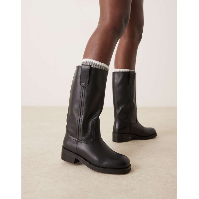 ASOS DESIGN Cindy leather pull on boot in black 113325191
