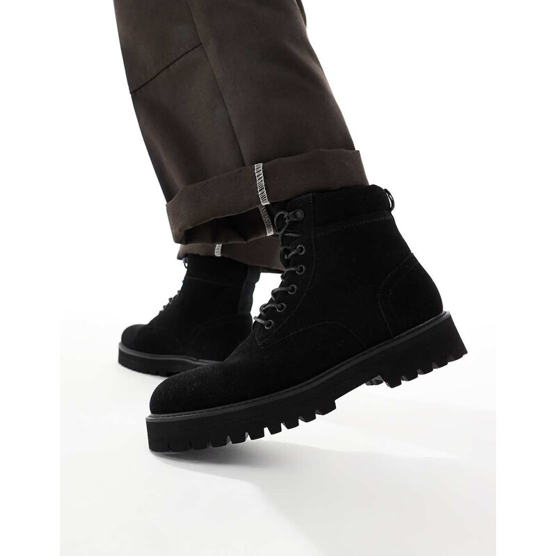 ASOS DESIGN lace up workboots in black