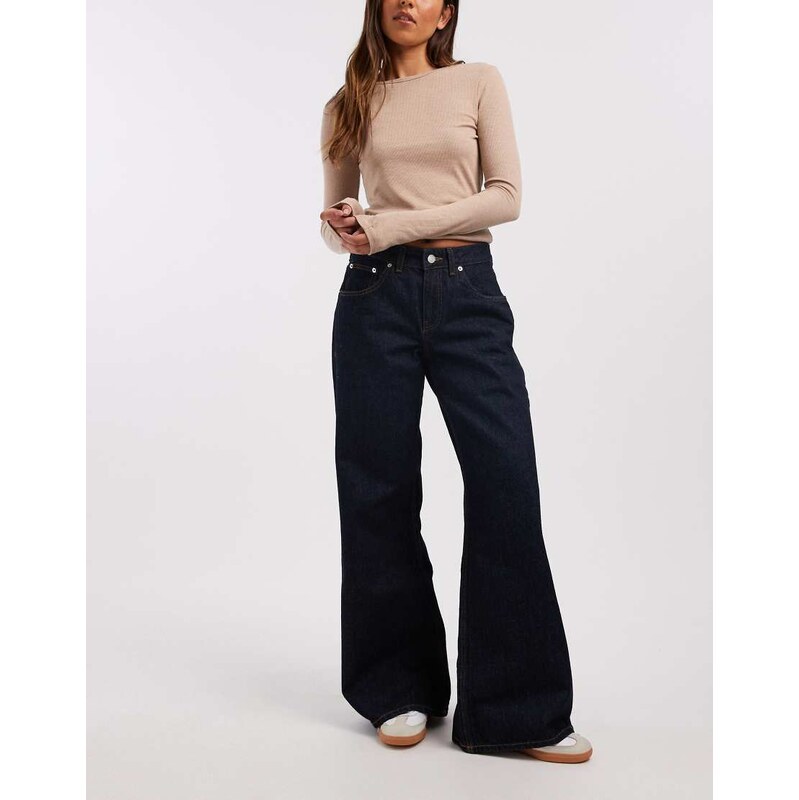 Dr Denim Rhue low waist wide fit jeans in darkwash indigo blue