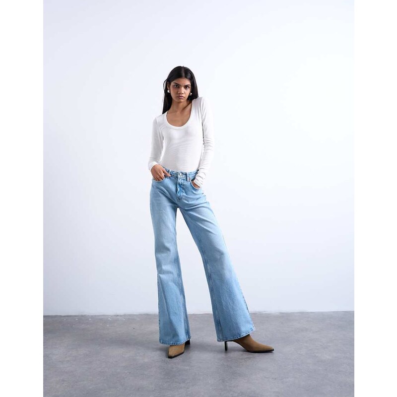 Topshop Pippa mid rise comfort stretch flare jean in bleach-Blue