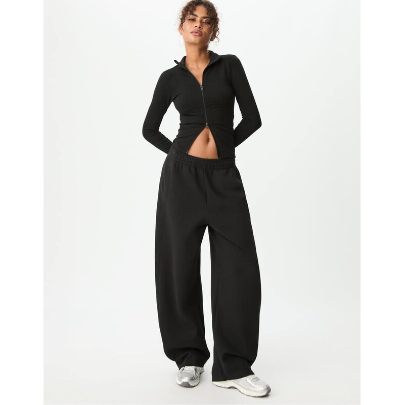 Stradivarius Double zip t-shirt in black 108551785