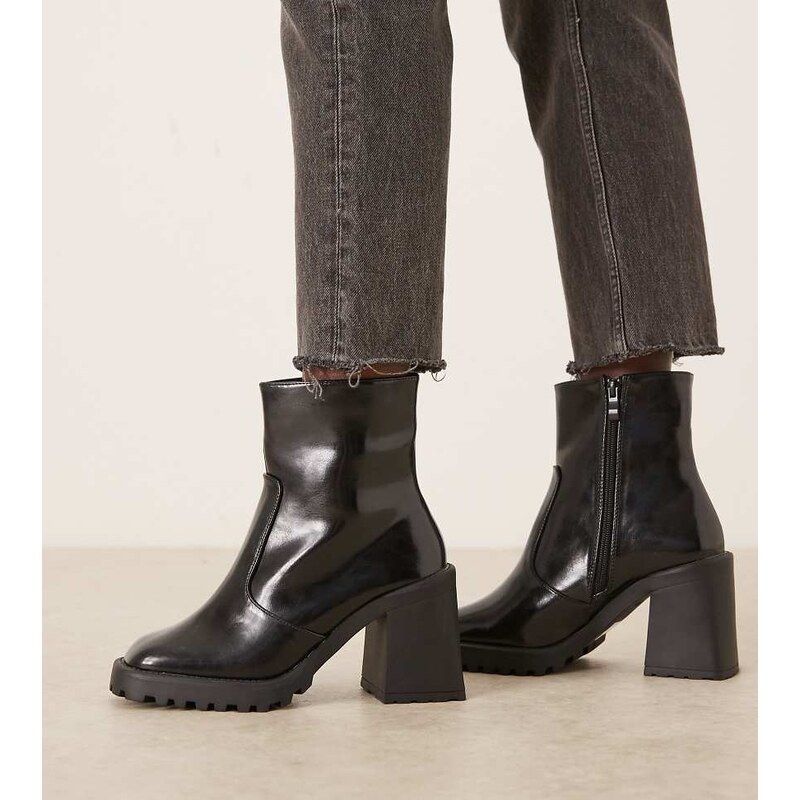 RAID Wide Fit Sugar block heeled ankle boots in black 108917684