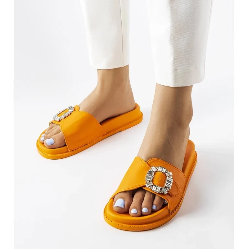 marka niezdefiniowana Orange flip-flops embellished with rhinestones 108669327