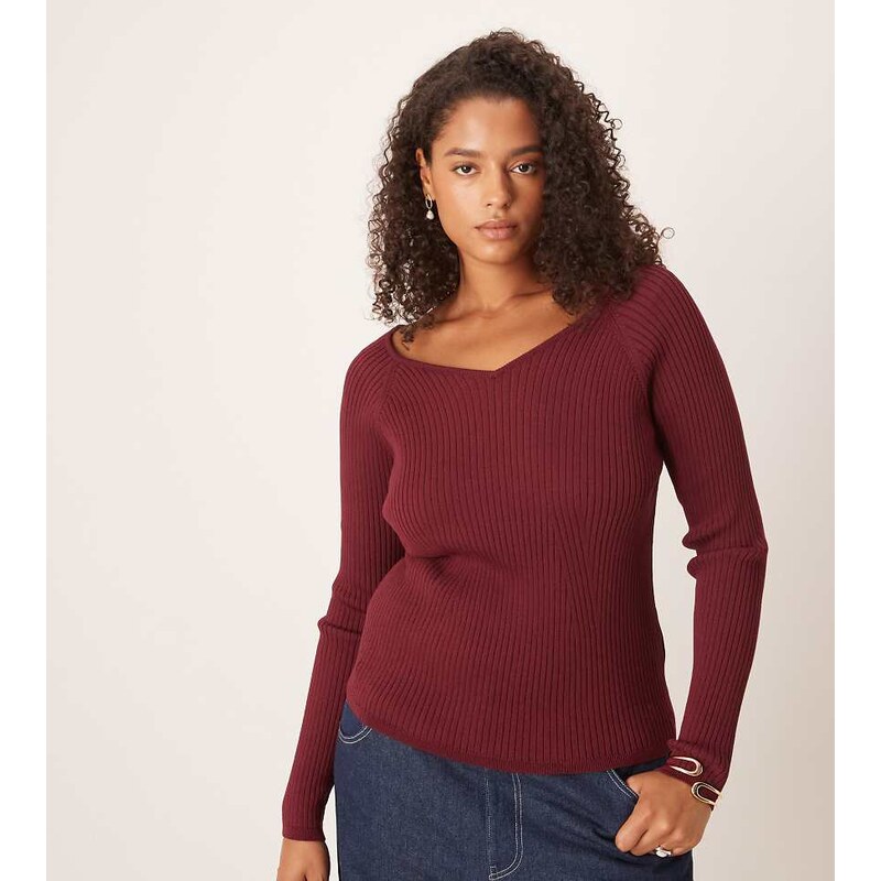 ASOS Curve ASOS DESIGN Curve knitted structured v neck top in