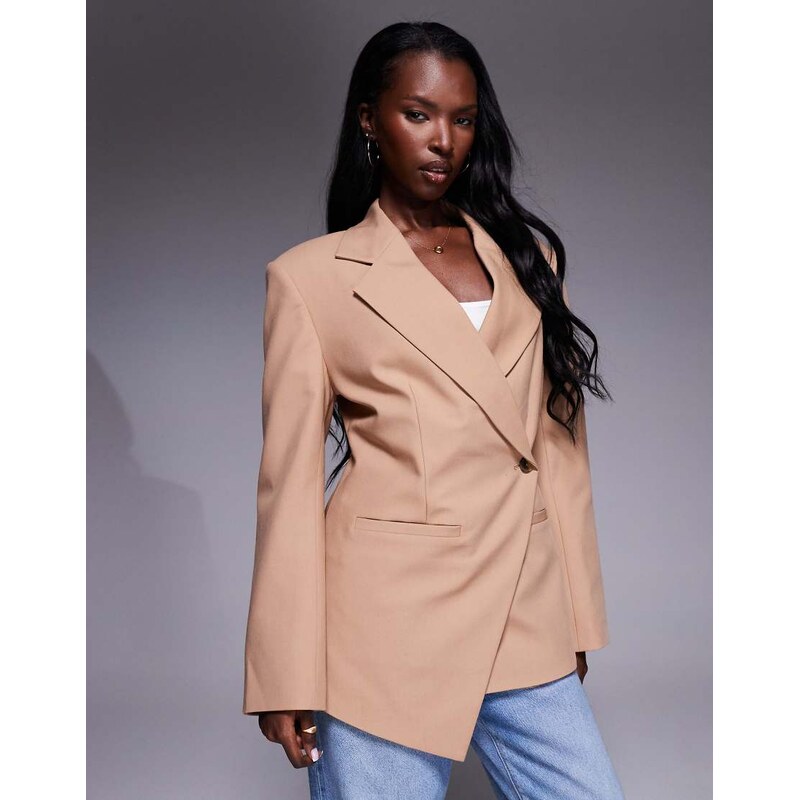 ASOS DESIGN tailored nipped waist blazer with cut away hem in mocha-Brown