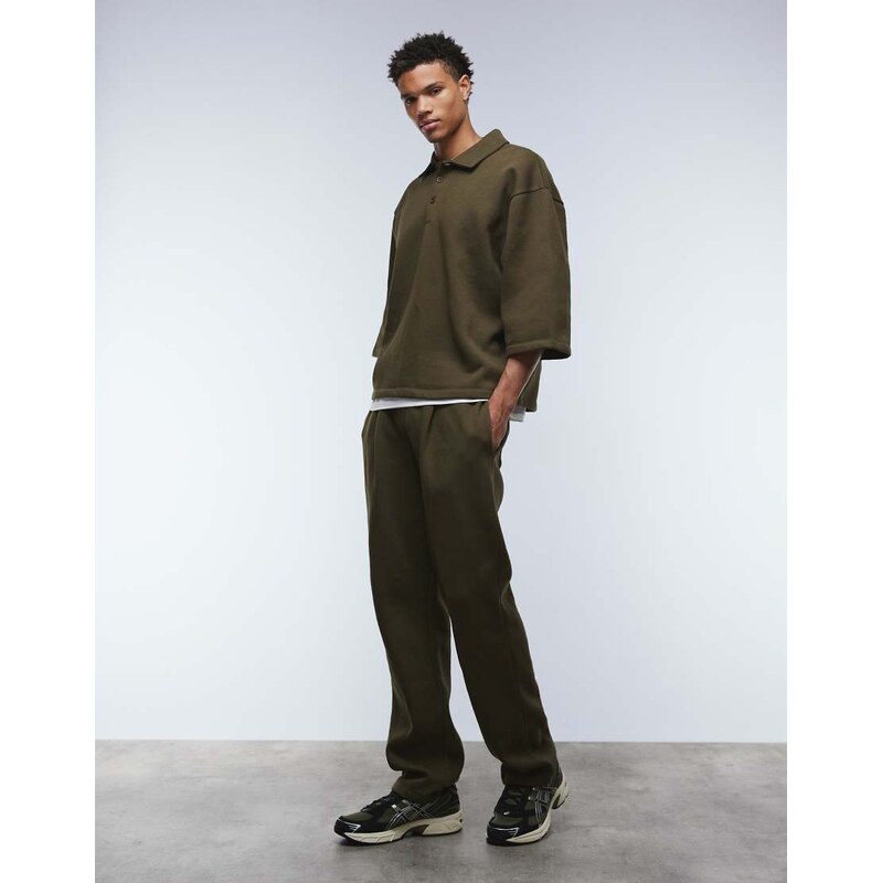 ASOS DESIGN straight leg jogger in khaki-Green