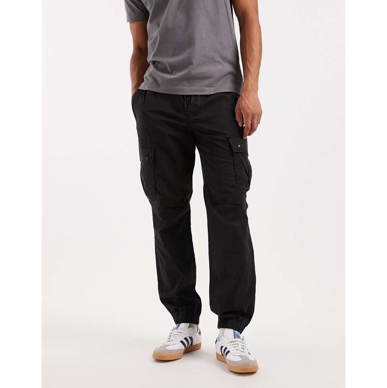 River Island regular fit cargo in black