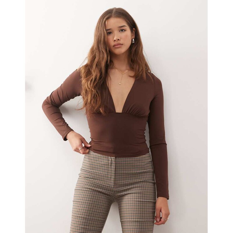 COLLUSION deep v slinky long sleeve top in chocolate-Brown