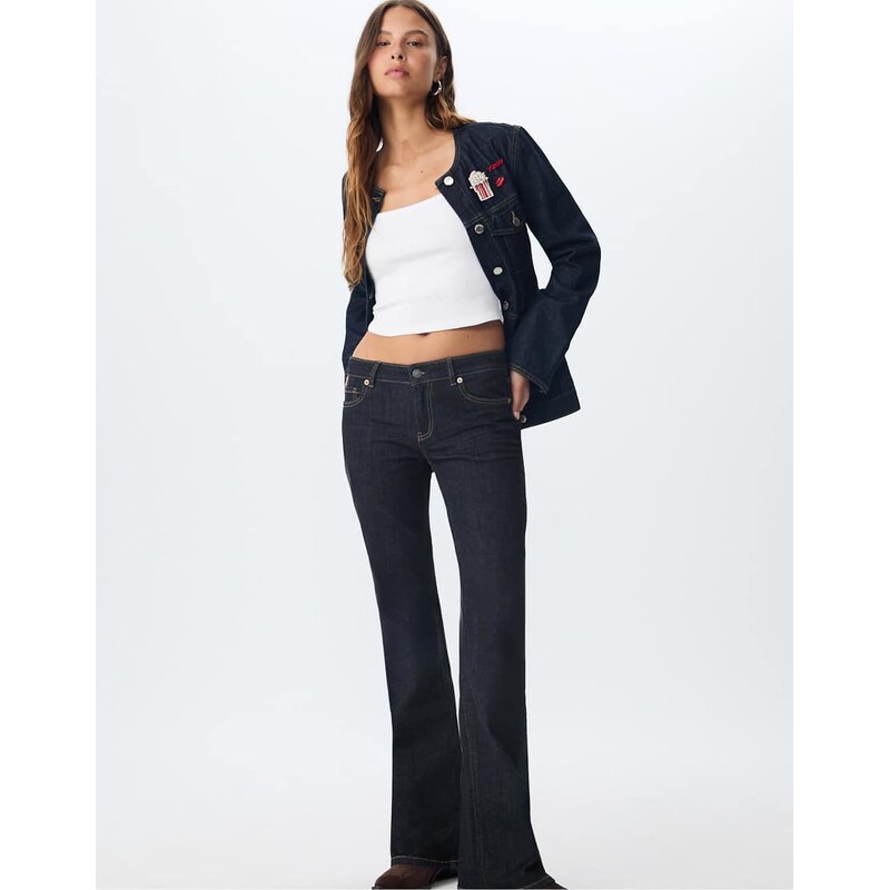 Stradivarius D67 slim fit boot-cut jeans in rinse blue denim 108737243