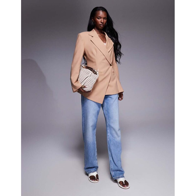 ASOS DESIGN tailored nipped waist blazer with cut away hem in mocha-Brown