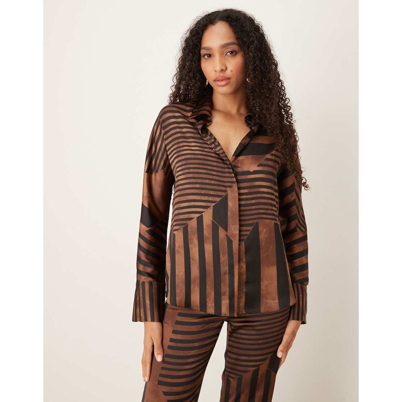 Mango satin shirt co-ord in brown geometric print 109109227