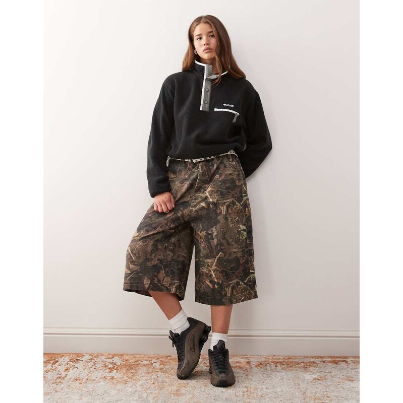 Columbia Helvetia II cropped half snap fleece in black 108782002