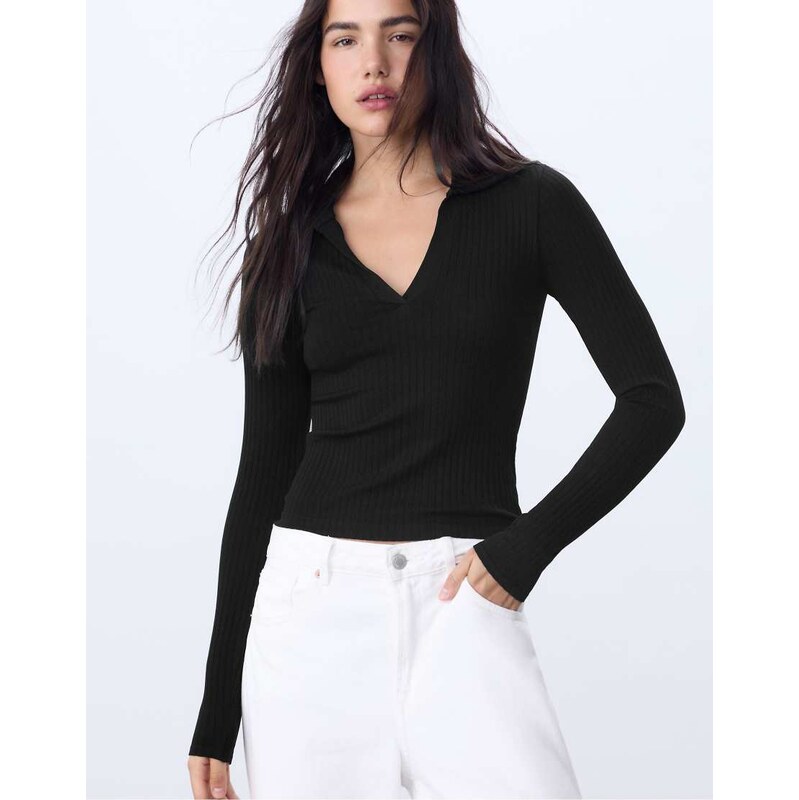 Stradivarius Seamless polo t-shirt in black