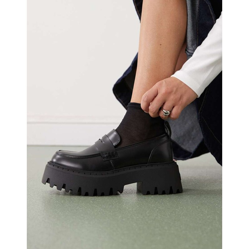 Buffalo loafers in black 109239701