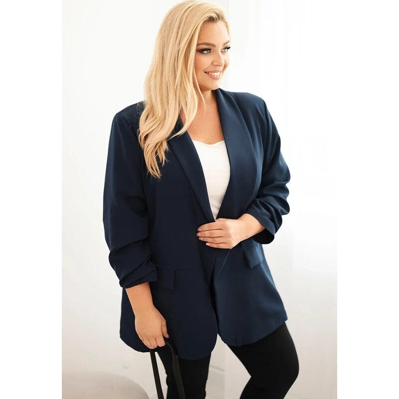 Kesi Tmavě modrý dámský elegantní plus size blejzr Tmavě modrá 108785610