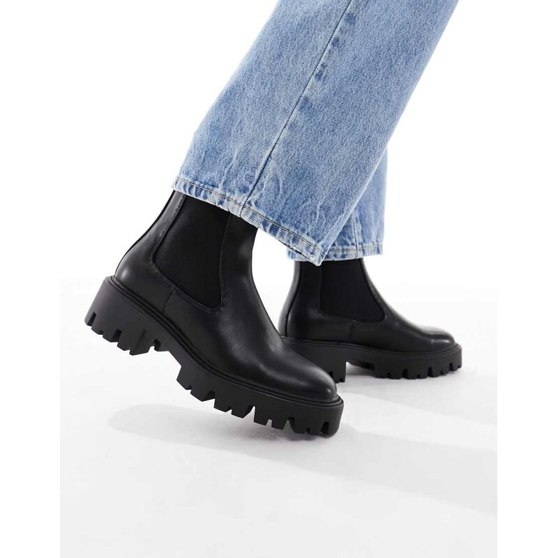 ONLY chunky chelsea boots in black