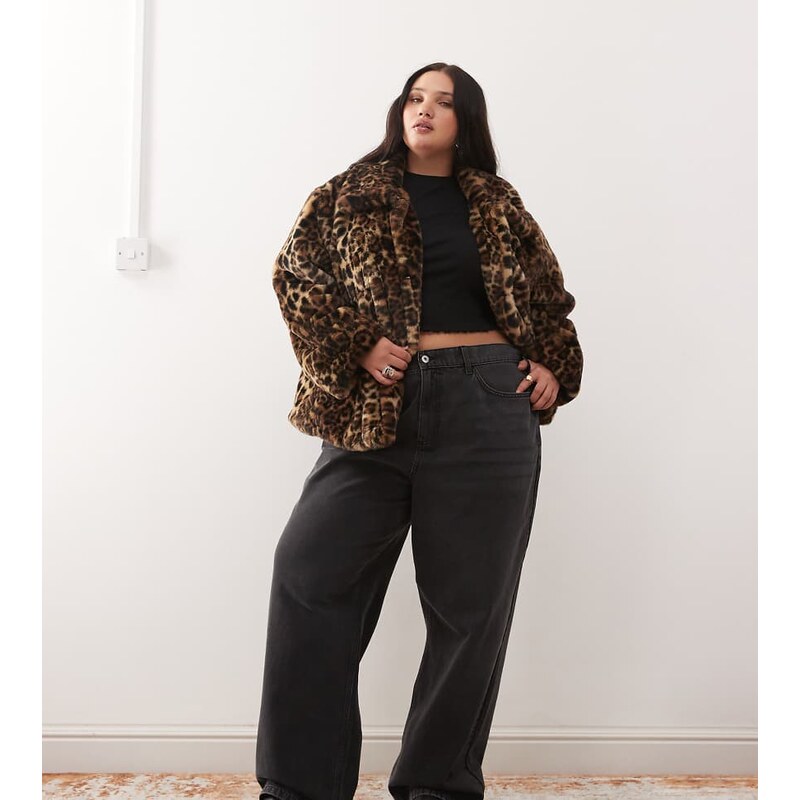 Noisy May Curve faux fur jacket in leopard print-Neutral 109670692