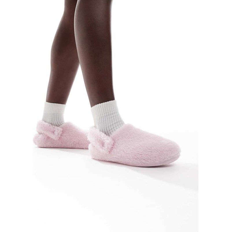 Crocs Cozzzy fleece slipper in pink milk 108808476
