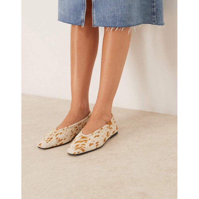 ASOS DESIGN Lupin premium chisel toe ballets in deer print-Multi