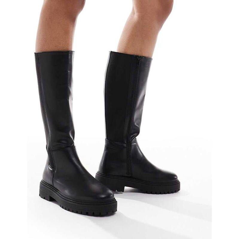 New Look Wide Fit chunky knee boot in black 109125901