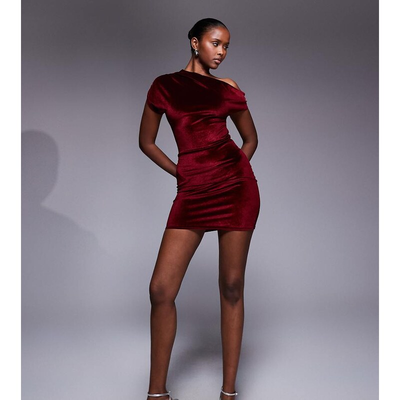 Kaiia exclusive drape off shoulder velvet mini dress in burgundy-Red 109446068