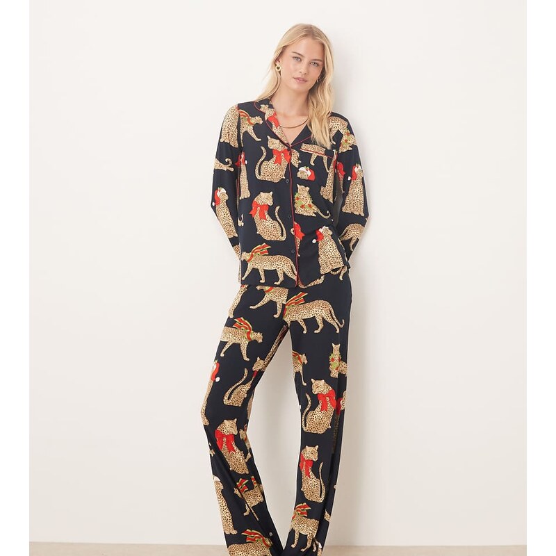Chelsea Peers Tall poly long sleeve revere pyjama set in