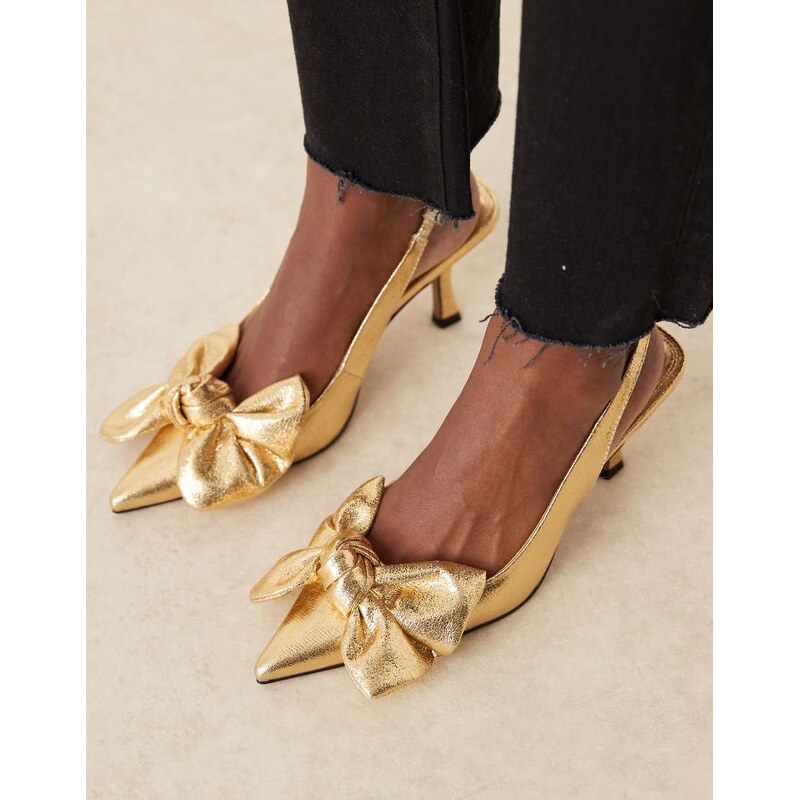 ASOS DESIGN Saffron bow detail mid heeled shoes in gold