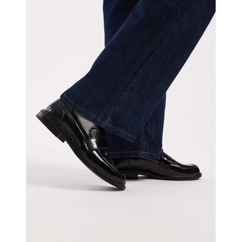 SEQWL Cadilliac penny loafers in black 114519416