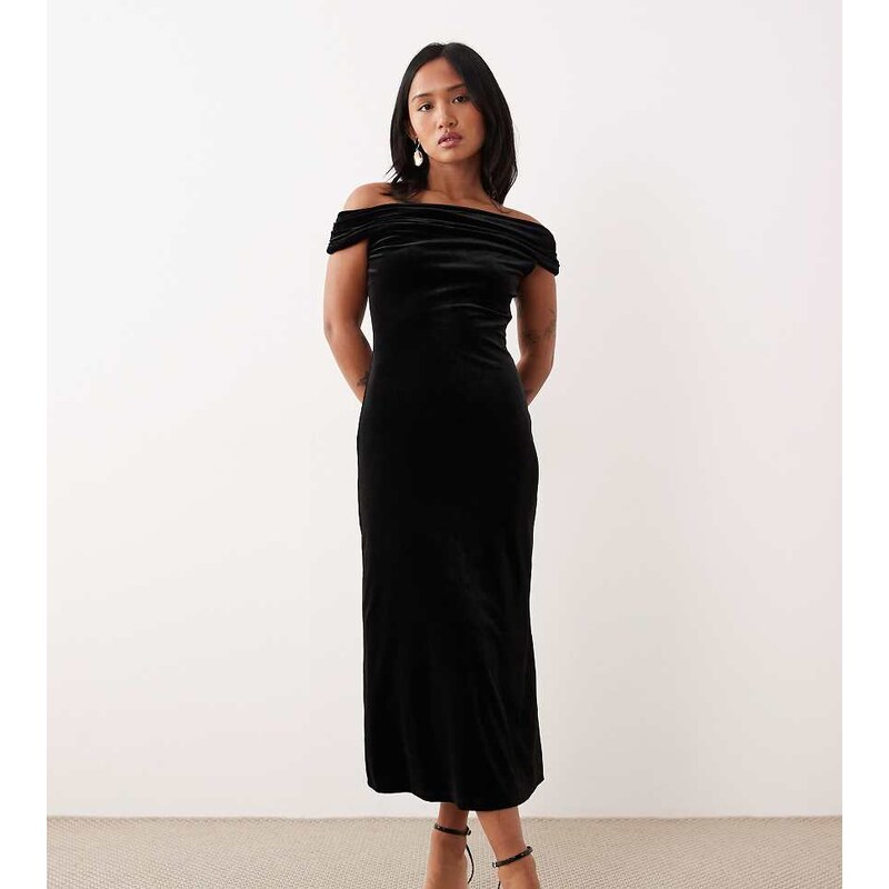 Nobodys Child Petite Pippa bardot velvet maxi dress in black 108896603