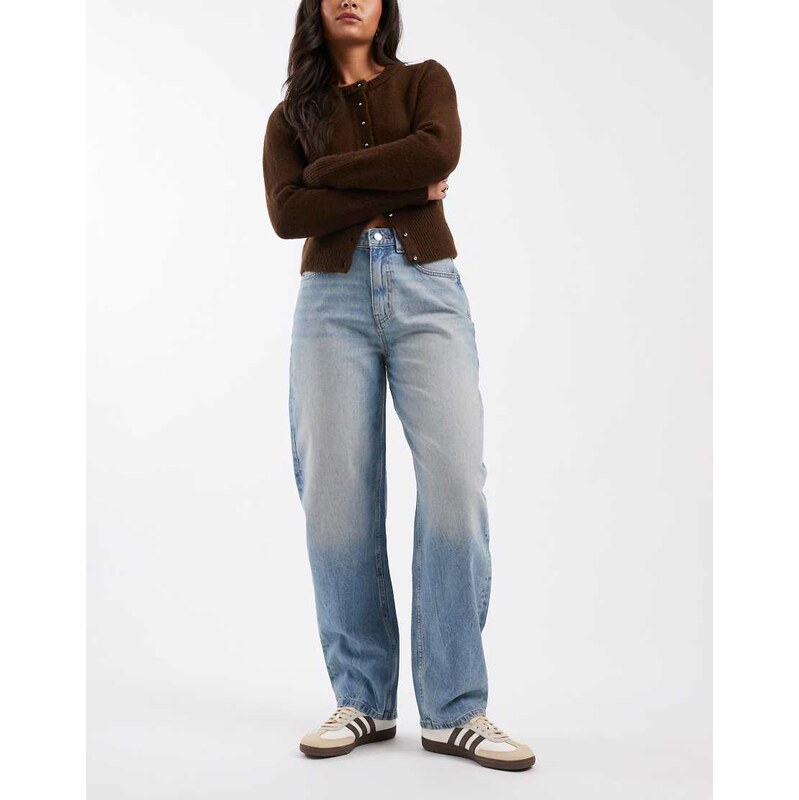 ASOS DESIGN slim barrel jeans in vintage wash-Blue