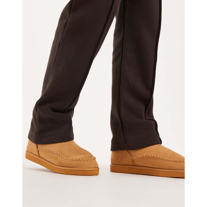 Jack & Jones chunky faux suede slipper boot in tan-Brown