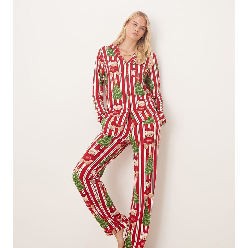 Chelsea Peers Tall poly long sleeve revere pyjama set in