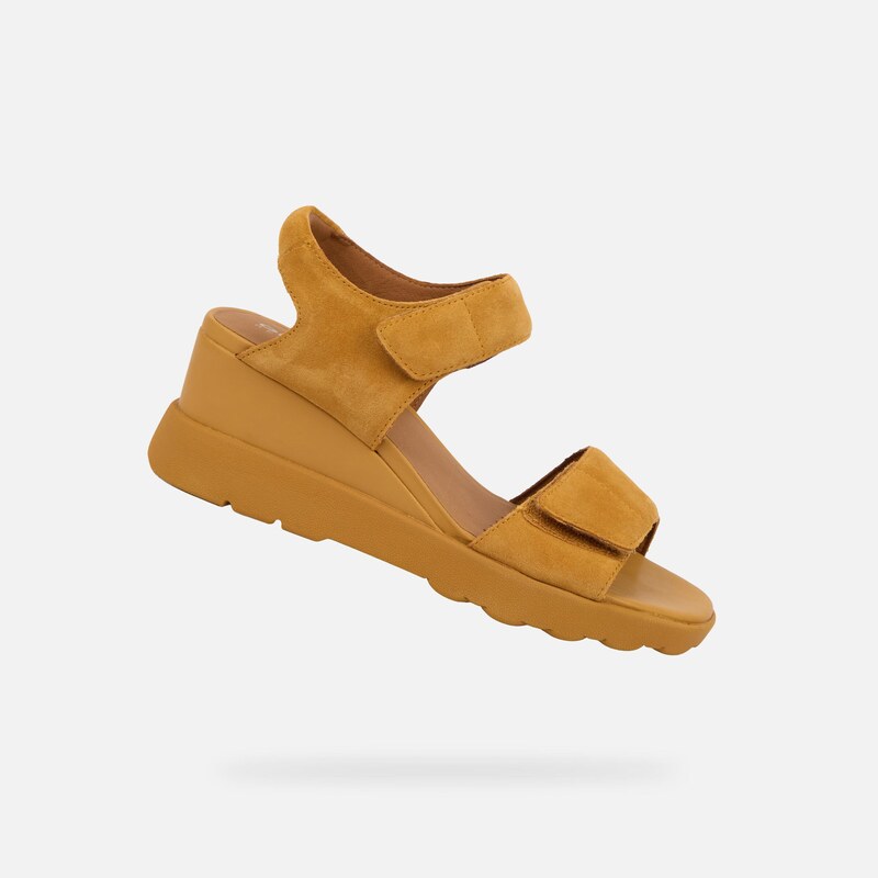Žluté dámské sandály na platformě Geox Spherica EC6 108967972