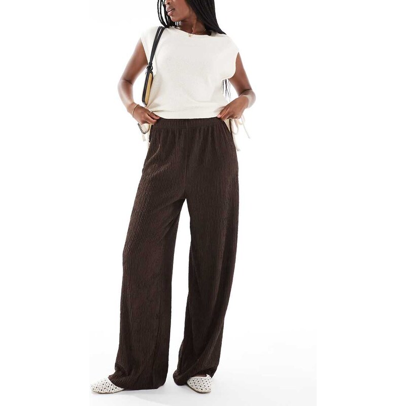 New Look textured wide leg trousers in dark brown