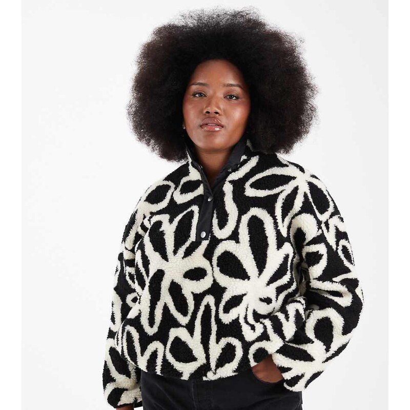 ONLY Curve button down borg fleece in white floral 108958368