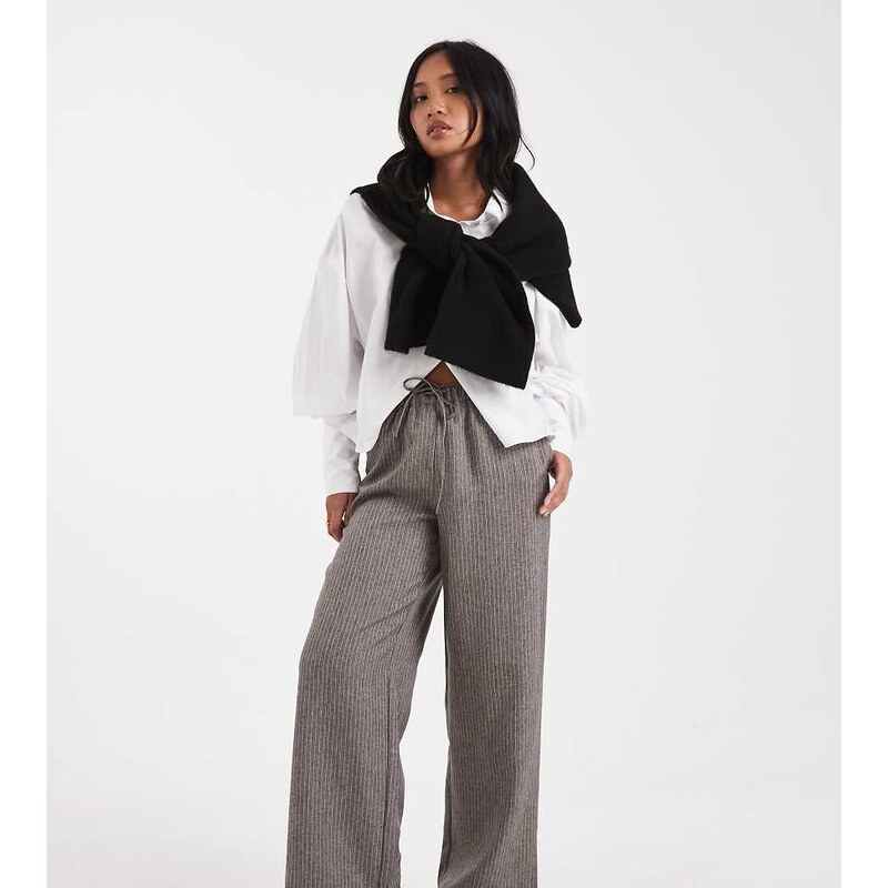 ONLY Petite wide leg pinstripes trousers in grey