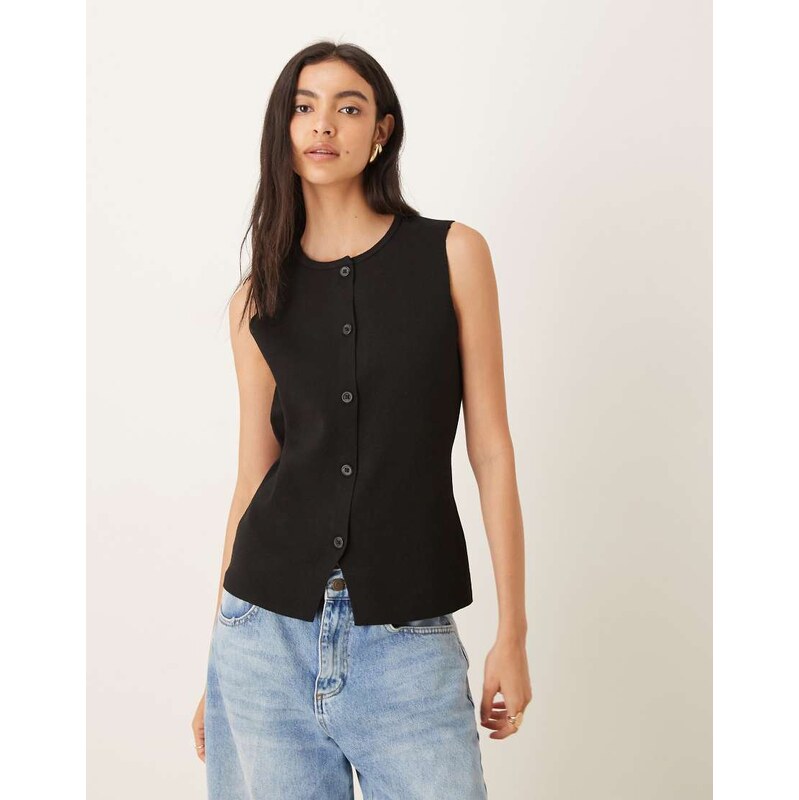 JDY knitted waistcoat in black 113262857