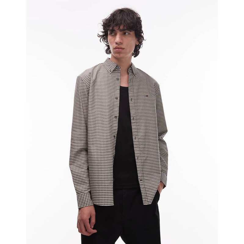 Tommy Jeans regular oxford check shirt in khaki-Green