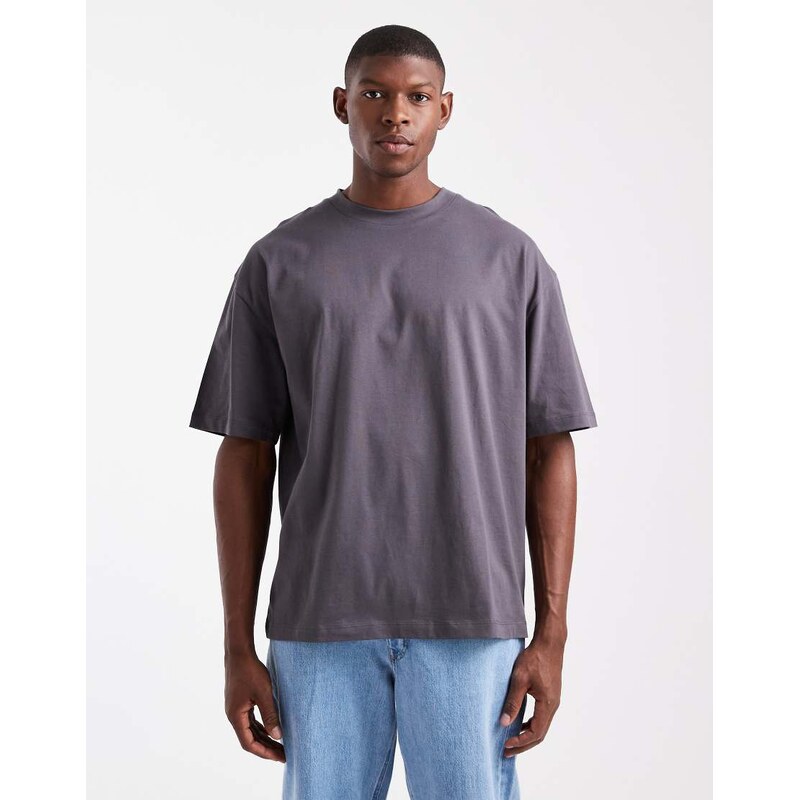 ASOS DESIGN Essentials oversized t-shirt in charcoal-Grey