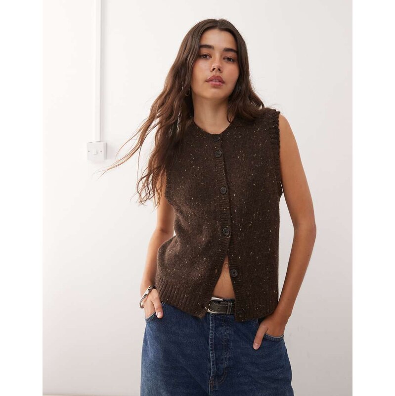 Weekday knitted vest with high v neck in brown melange 108969571