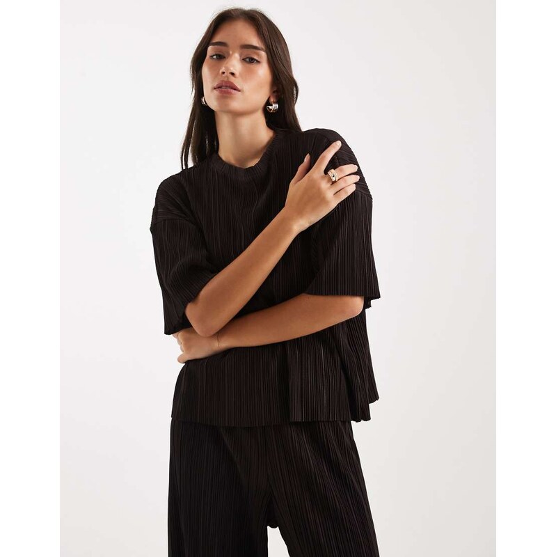 ONLY boxy plisse top co-ord in chocolate brown