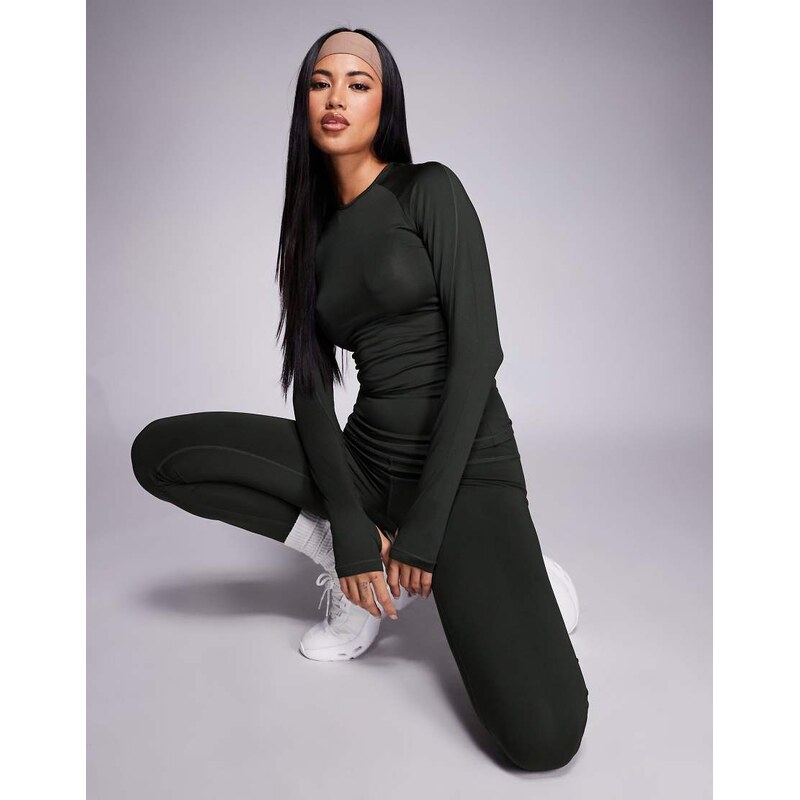 4505 Icon slim fit active long sleeve top in dark khaki-Green 108972261
