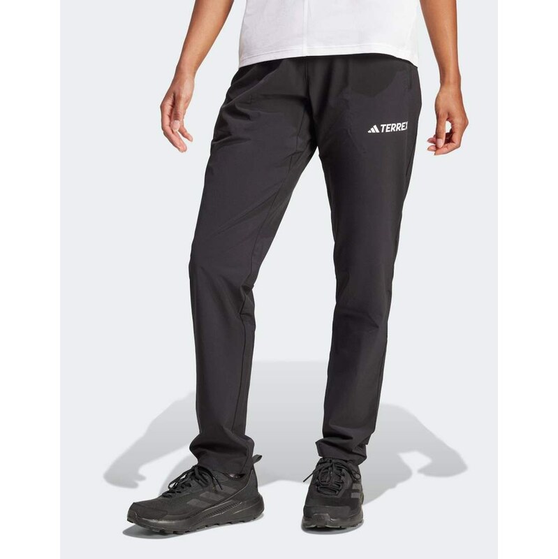 adidas performance Multi essentials stretch pants in black 115504149